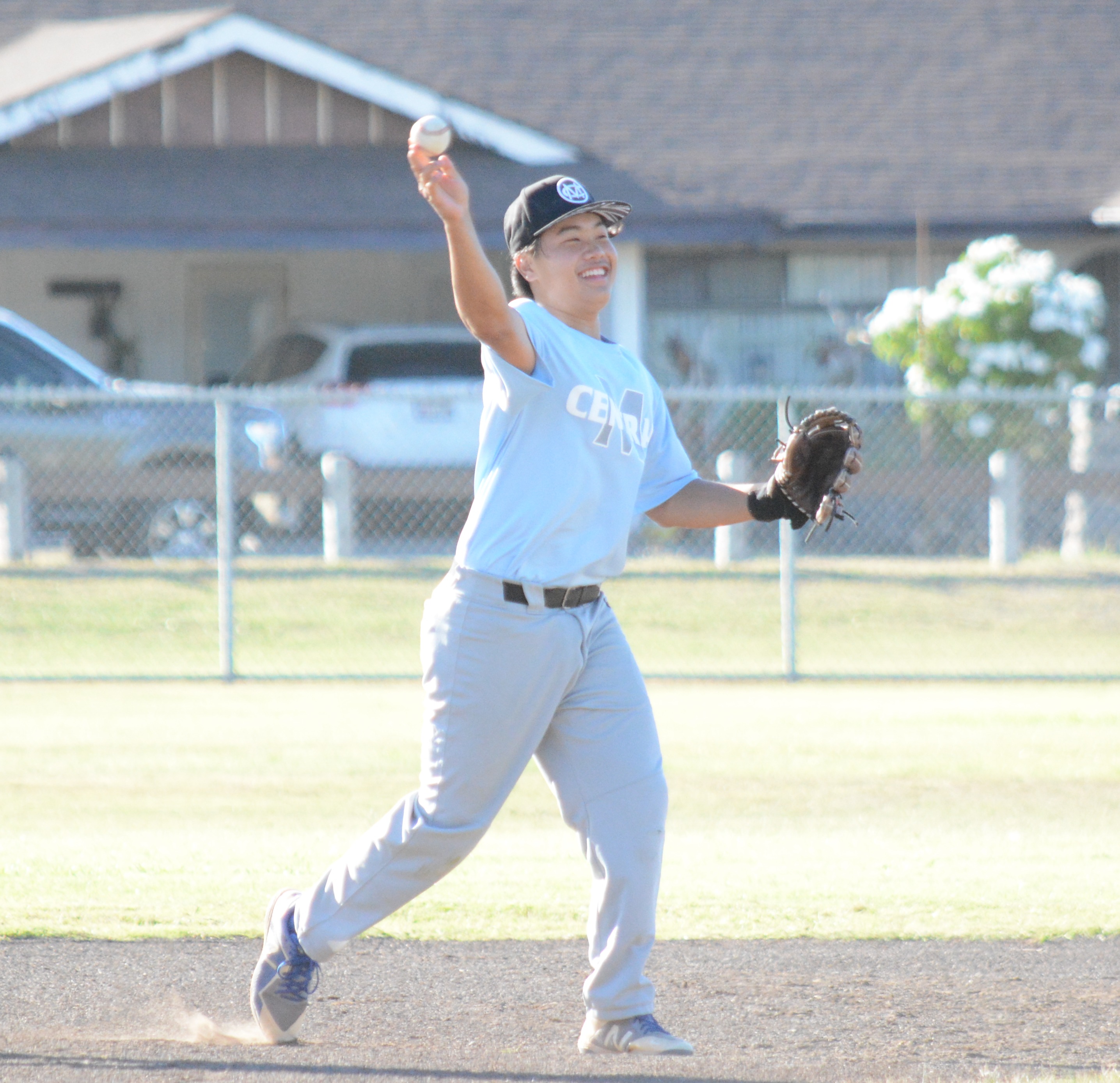 Check out the photos and videos of the baseball recruiting profile Kahiau Teruya